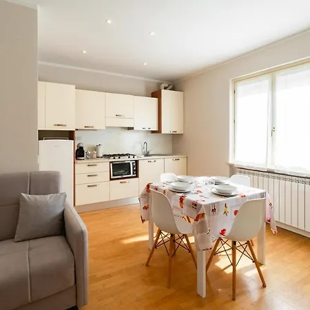 Apartment Sweet Lungolago Garibaldi